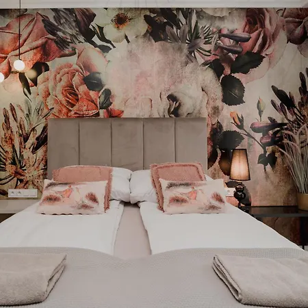 公寓 Totu Harmonia Oliwska 格但斯克